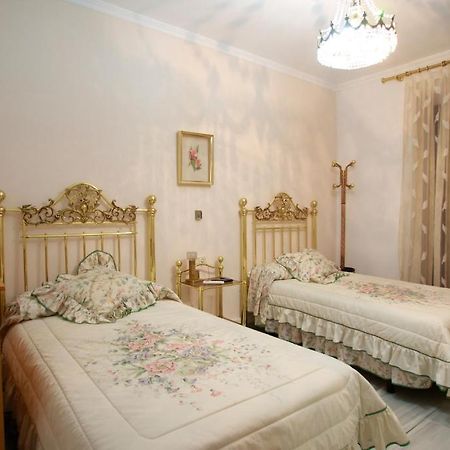 Hostal Jimenez Azuaga Стая снимка